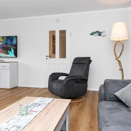 Min Huus نايهالينجازييل